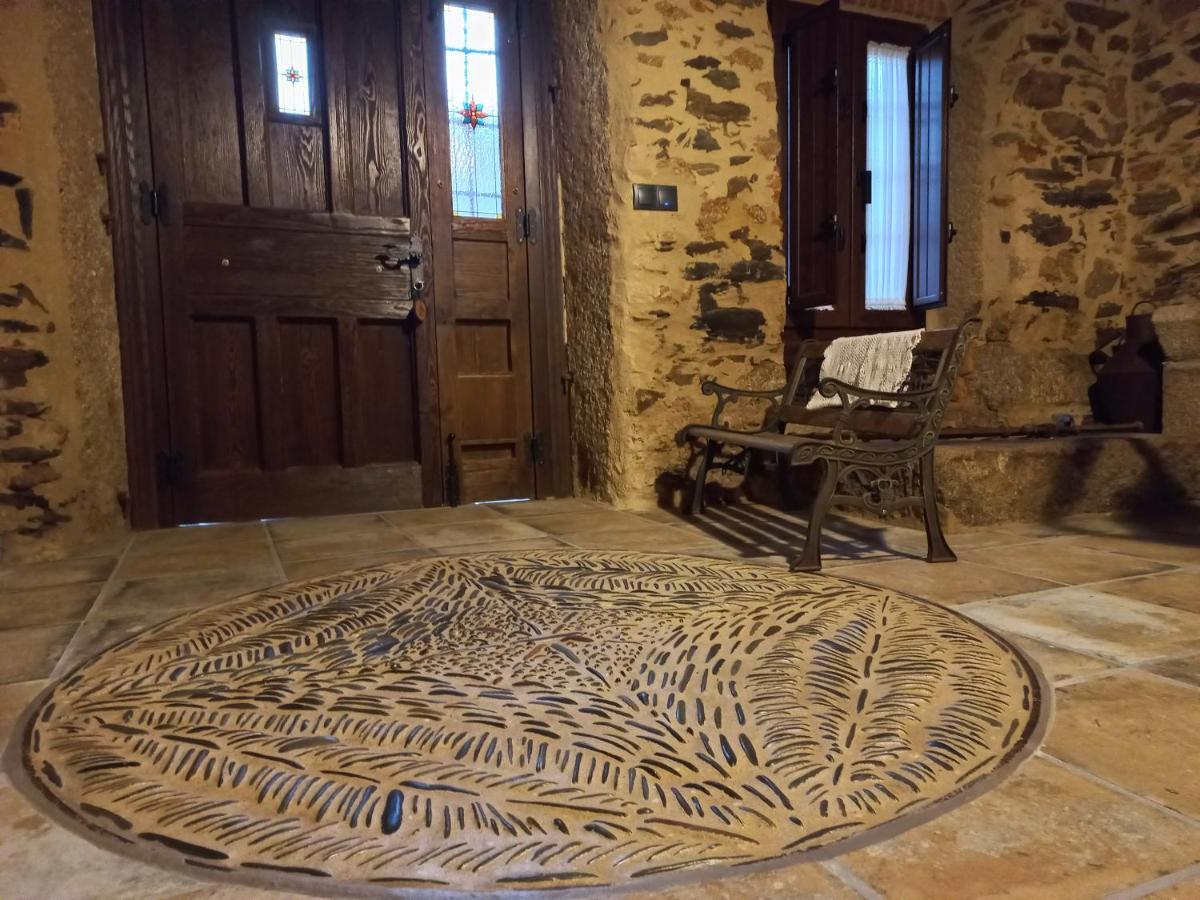 Casa Rural La Moraquintana Villa Santibanez el Bajo Ngoại thất bức ảnh