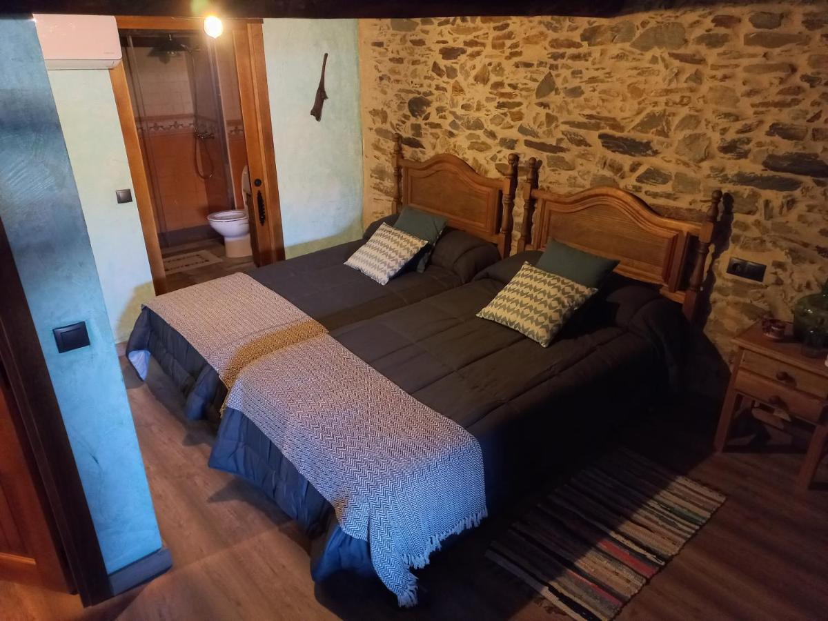 Casa Rural La Moraquintana Villa Santibanez el Bajo Ngoại thất bức ảnh